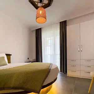 Limon Apart Apartment